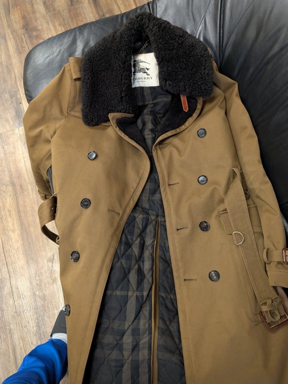 Rare Burberry London Shearling Trench Coat Men's EU 50
